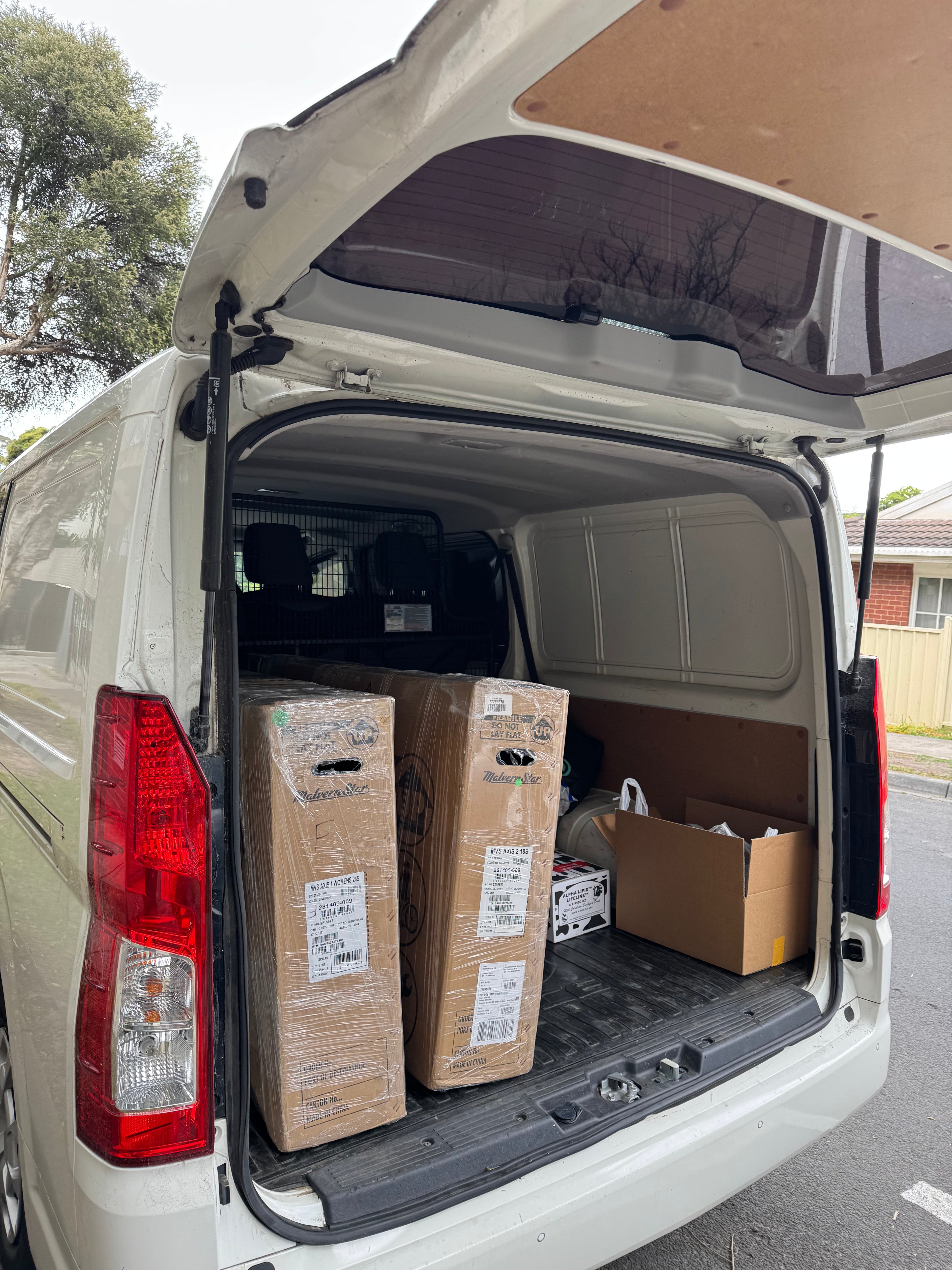 Auto Electric Tailgate Upgrade For Toyota Hiace Work Van
